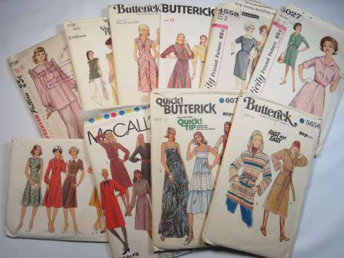 Lot of 10 packs of vintage clothing patterns - Butterick, Simplicity, McCall's, Vogue