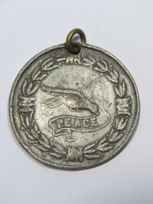 In commemoration of Peace 1919 medallion
