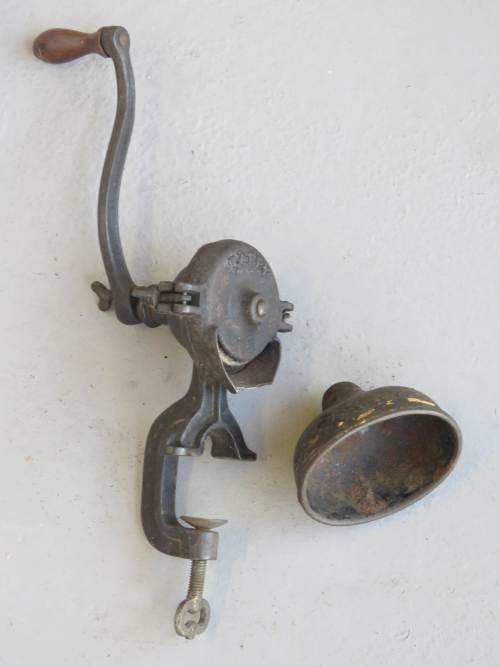 Vintage brokn coffee grinder for spares - Happy N24