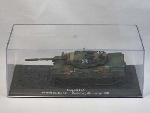 German Leopard 1 A5 combat tank model - Panzer Battalion 184 - Heidelberg 1987