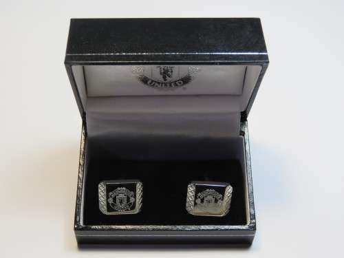 Official Manchester United cufflinks in box