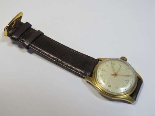 Vintage Manual wind mens watch - Working