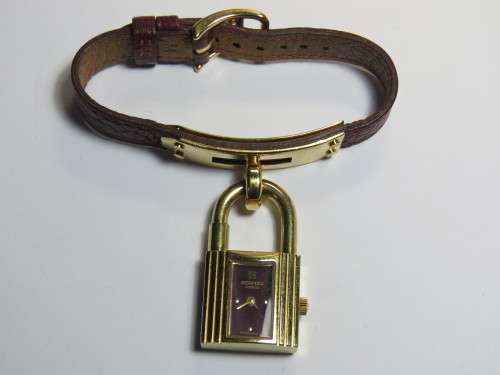 Hermes Kelly gold plated bracelet watch - Padlock design - New price R35 000 - Working