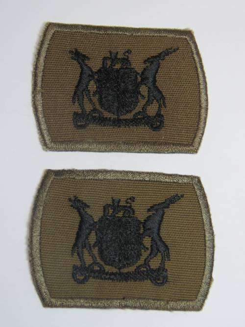 Pair of SADF warrant officer rank badges