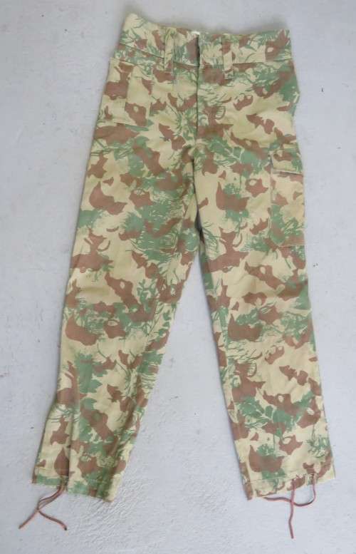 32 Battalion/Koevoet camo trousers - Size 32