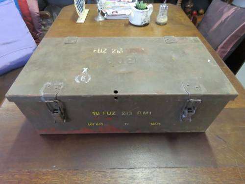 SADF 18 FUZ 213 P.M1 steel ammo case