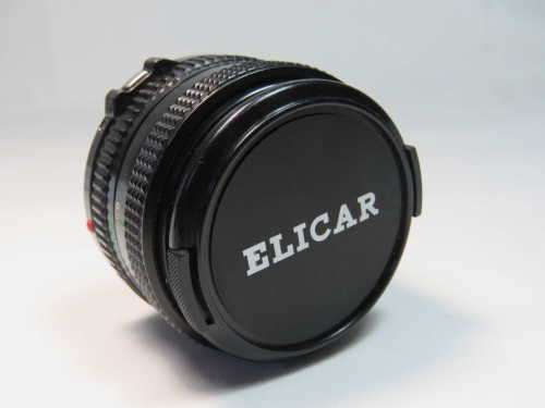 Canon FD 50 mm lens - 1:1.8 - Clear lens - Some traces of fungus