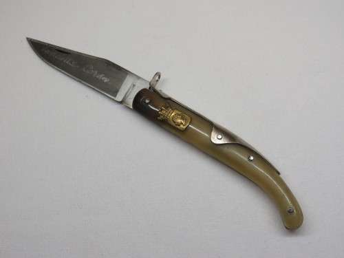 Vintage French Vendetta Corsa folding lock knife with horn handle