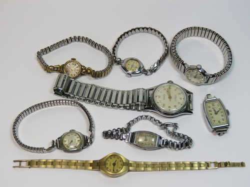 Lot of 8 vintage ladies mechanical watches - Not working