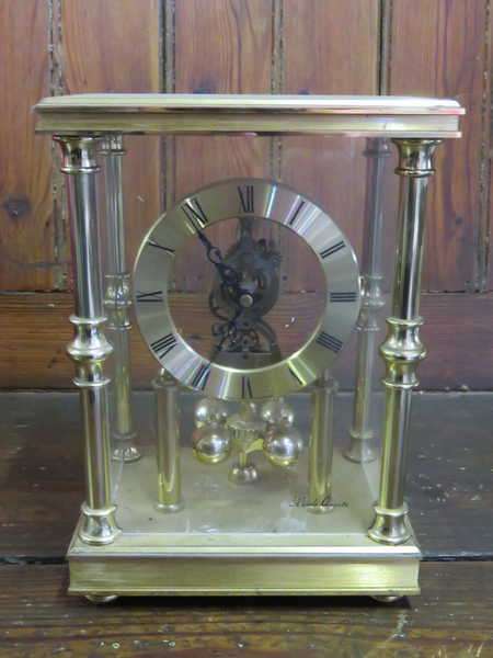 Vintage Kundo Quartz electronic anniversary mantle clock - Not working - 21 cm Tall - Heavy