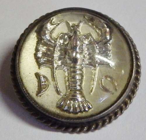 Vintage sterling silver cancer intaglio brooch - Weighs 7,6 grams