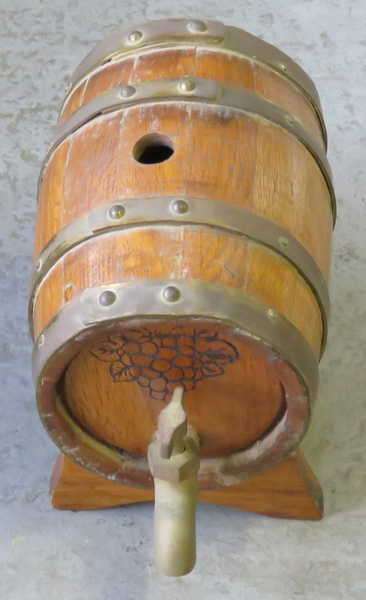 Small wooden wine barrel - No lid