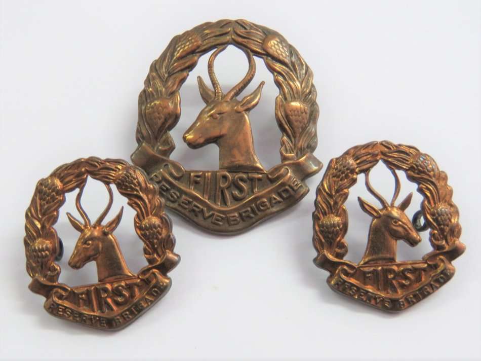 South Africa 1st Reserve Brigade cap & collar badges