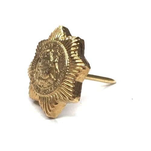 SA Police Woman`s collar and tie badge