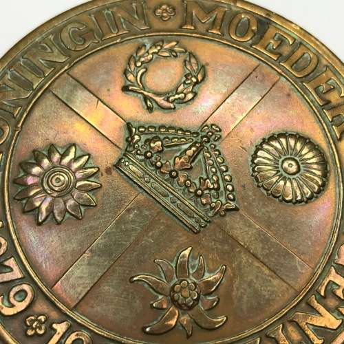 Netherlands 1879-1929 Koningin Moeder Regentes 50 Year medallion