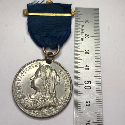 City of Cape Town medallion commemorating 60 year reign of Victoria