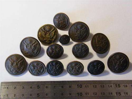 Lot of 14 WW2 US Army buttons