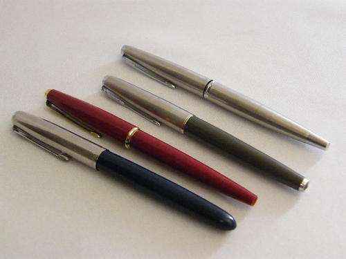 Lot of 4 Vintage Parker Fountain Pens - as per photo