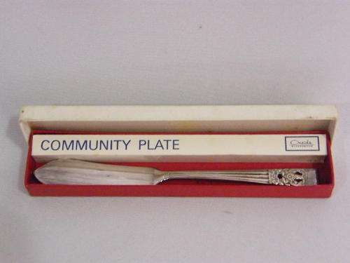 Community Plate Butter Knife in Original Box - as per photo