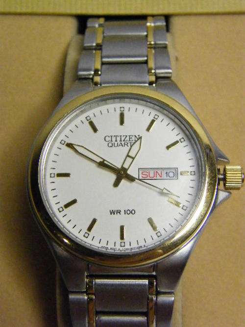 Men s Watches Citizen Quartz WR100 Mens Watch with Day Date in Original Box as per photo was sold for 500.00 on 10 Jan at 07 55 by Trust Coins in Cape Town ID 128073825
