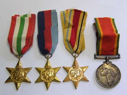 Set of 4 Medals to DJ Muller - 131250 - as per photo