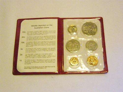 1980 Australia Wildlife Mint Pack - Issued by Royal Australian Mint - as per photo