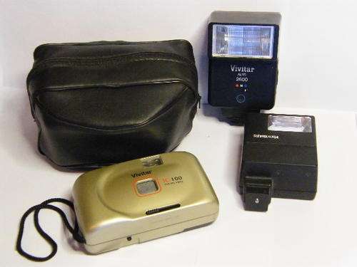 Vivitar IC 100 Focus Free Camera with Vivitar Auto 2600 Flash, also included a Sunpak GX14 Flash