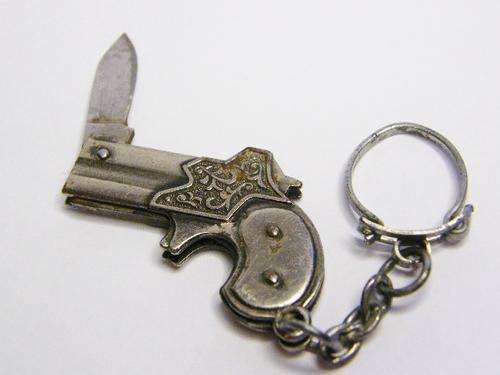 Gun shaped keyring pocket knife - as per photo