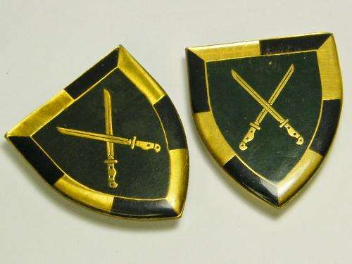 Pair of SA Infantry school flashes - as per photo