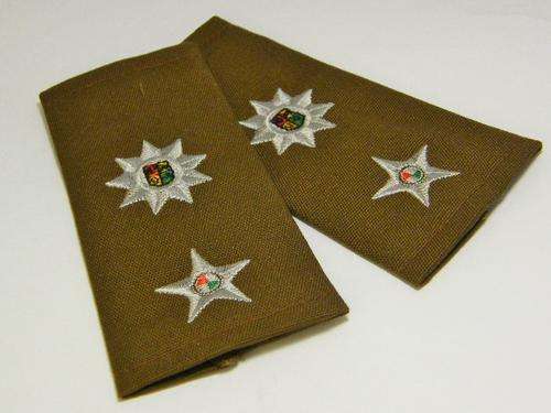 Pair of SANDF lieutenant colonel rank epaulettes- as per photo