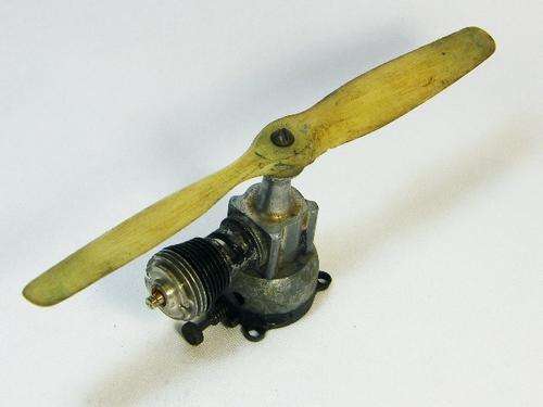 Vintage hobby aircraft engine with propeller - as per photo