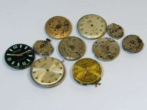Lot of 10 vintage mechanical watch movements - not working - as per photo
