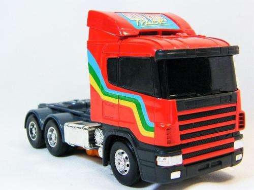 Road King truck toy robot - transform from truck to robot - as per photo