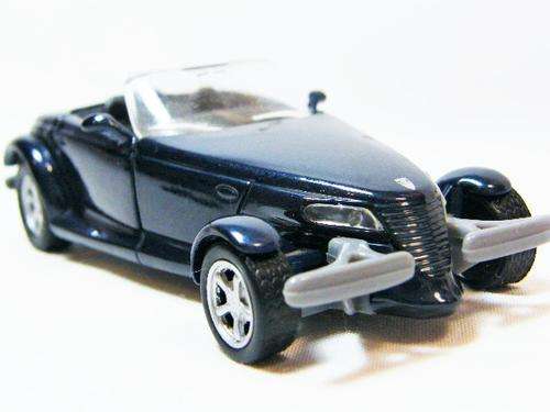 Maisto Chrysler Prowler model car - scale 1/39 - with stand - as per photo