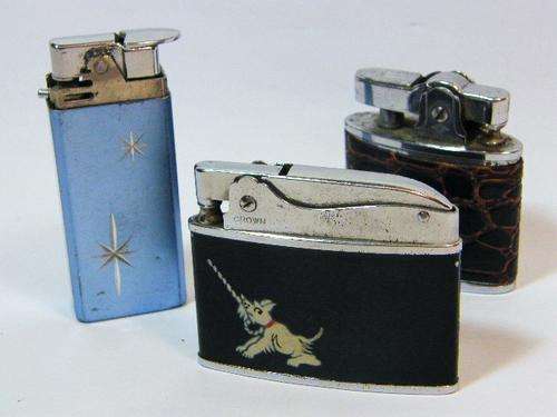 Lot of 2 vintage Crown pocket lighters - not working - incl. free Pinnacle gas lighter not working