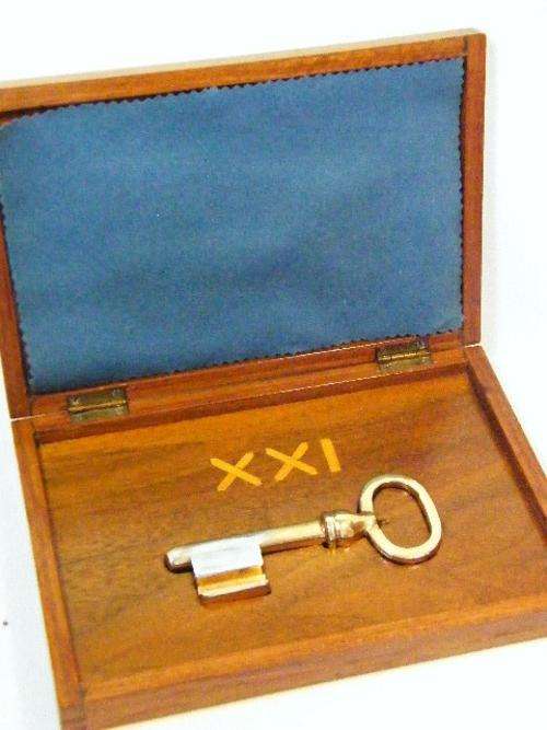 Vintage 21st birthday key - handmade in wooden box - over 60 years old - as per photo