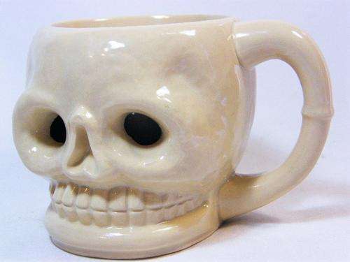 Hawaii Kai skull mug - as per photo
