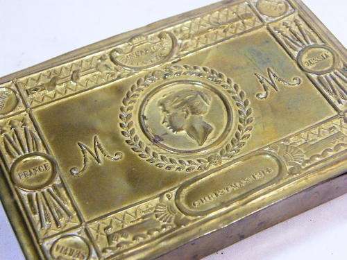 1914 WW1 Christmas brass soldier's tin - as per photo