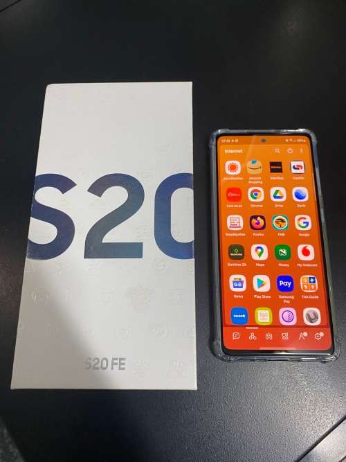 ***LOOK*** Late entry - Stunning Samsung S20FE Navy Blue Dual SIM