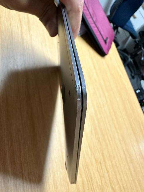 ***LOOK*** Apple Macbook Air M1 (2020)