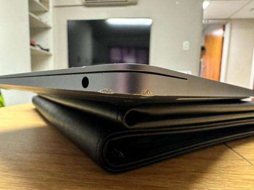 ***LOOK*** Apple Macbook Air M1 (2020)