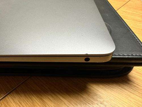 ***LOOK*** Apple Macbook Air M1 (2020)