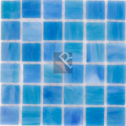 Solid Glass Mosaic Berry 15x15x4mm - 25 tiles