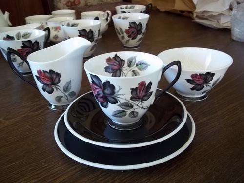 ROYAL ALBERT  "MASQUERADE"   DRAMATIC !