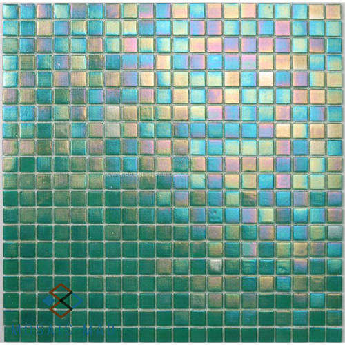 Spectrum Glass - Lucky Shamrock 15x15mm