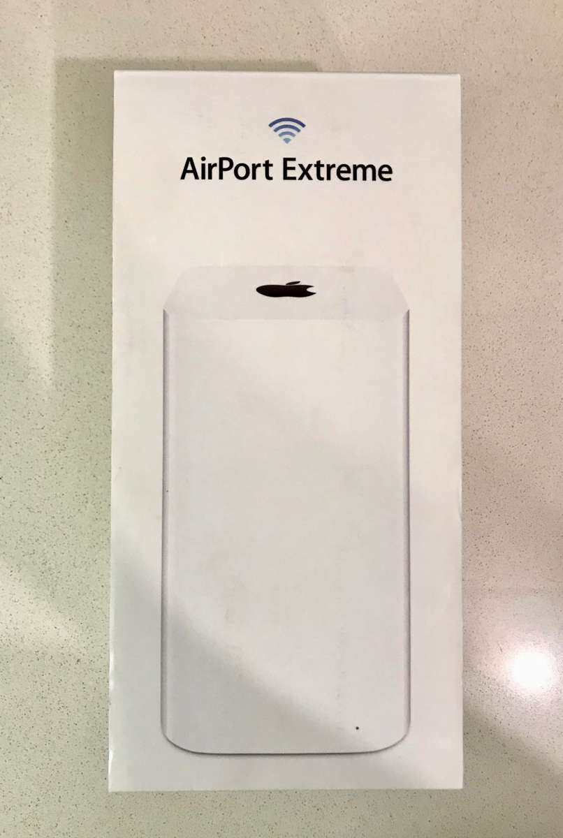 SUPER DEAL - Apple Airport Extreme Wi-Fi Router - Newest Model [ME918Z/A] A1521