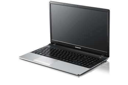 MONSTER SPECS-Samsung i5-Win 10- Office-700 gb Hard Drive-  Excellent Condition!3G USB Modem free !!