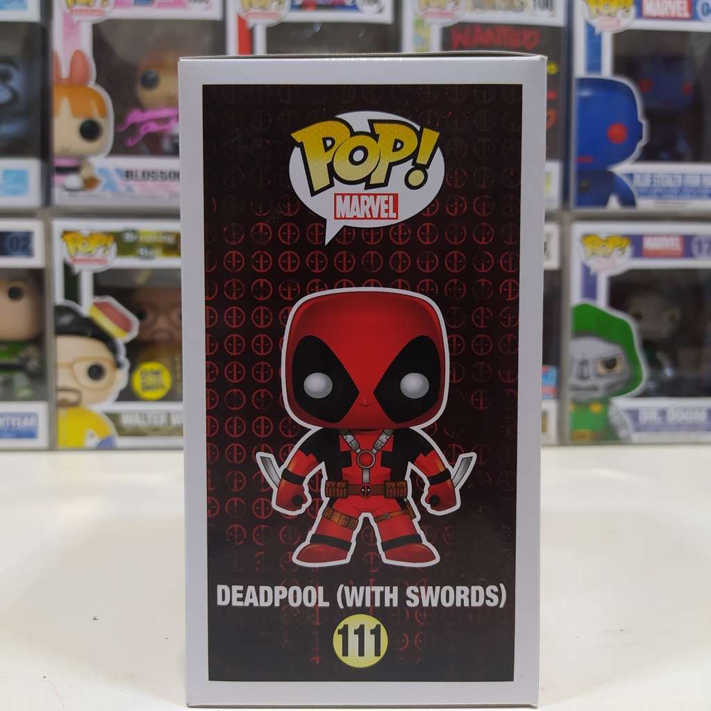 Marvel #111 Deadpool Funko Pop