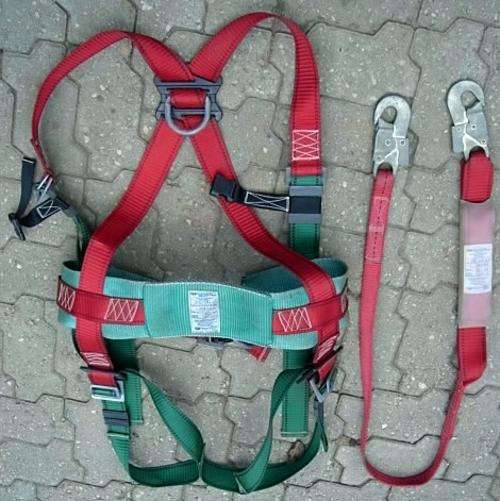 Fall Protection - Full Body Harness + Lanyard