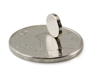 Neodymium Rare Earth Disc Magnets 8X1.5mm (battery extender)